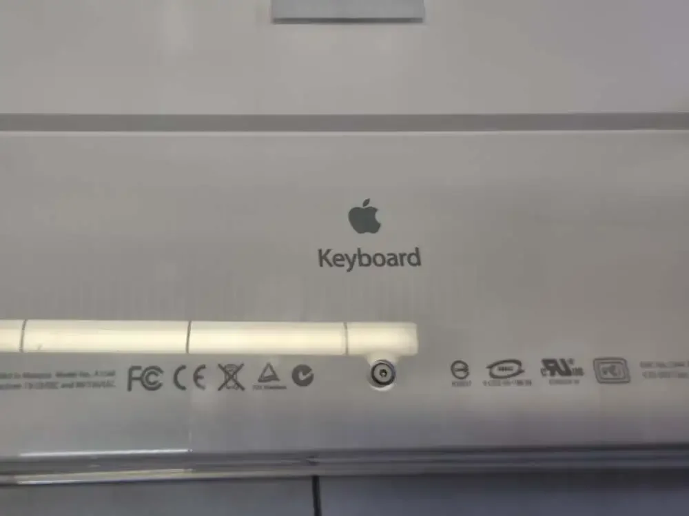 Apple wired mouse